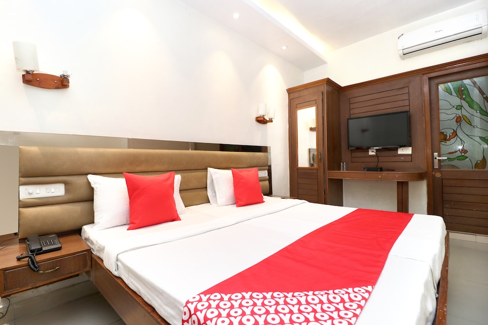 OYO 30593 Heritage Corner, OYO Rooms Patiala, Book ₹641 OYO