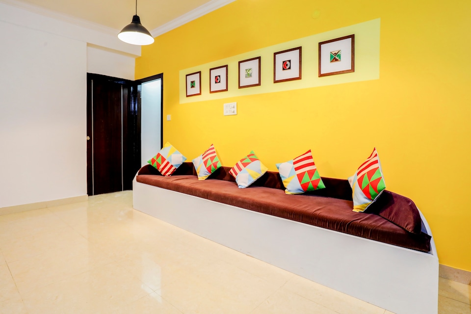 OYO 30604 Cosy Stay Sanjaynagar, RT Nagar, Bangalore