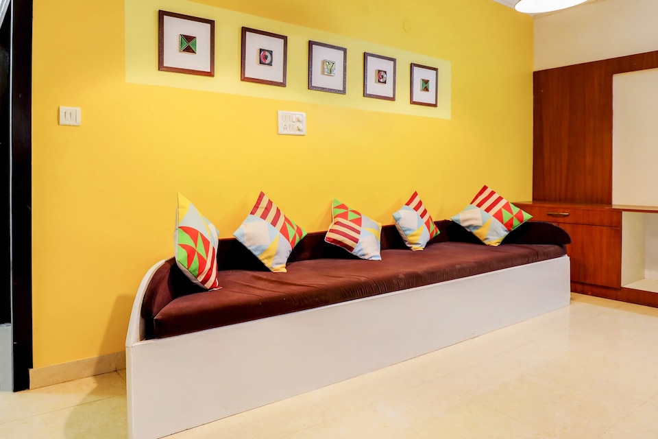 OYO 30604 Cosy Stay Sanjaynagar, RT Nagar, Bangalore