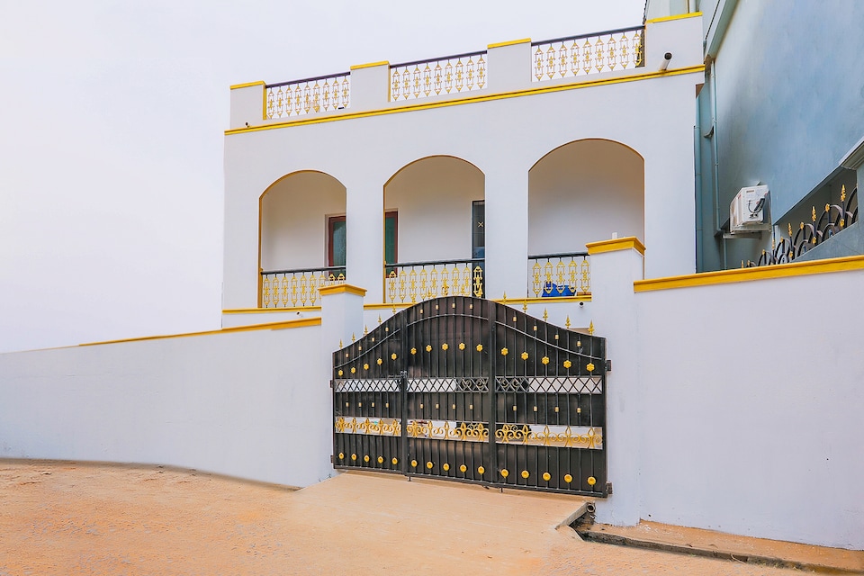 OYO 30607 Comfort 2BHK Near ECR, Pondicherry City Centre, Pondicherry