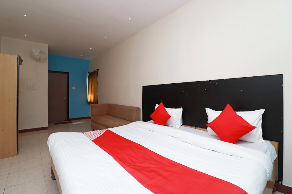 OYO 30621 Starwood Resort, Tatibandh Road, Raipur