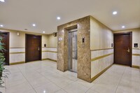 Capital O 183 Ahlah Al Ayam Hotel