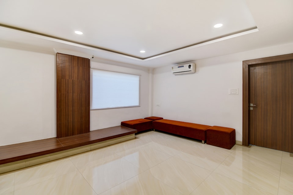 Collection O 30082 Vijay Nagar, Vijay Nagar Indore, Indore