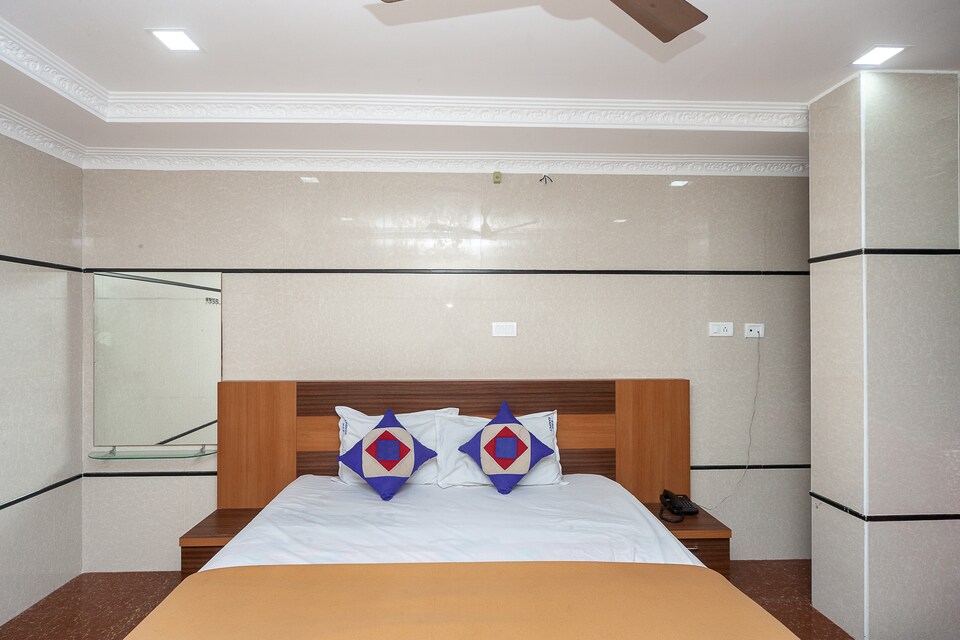 Spot on 30656 Sabari Lodge, Tiruvannamalai, Tiruvannamalai