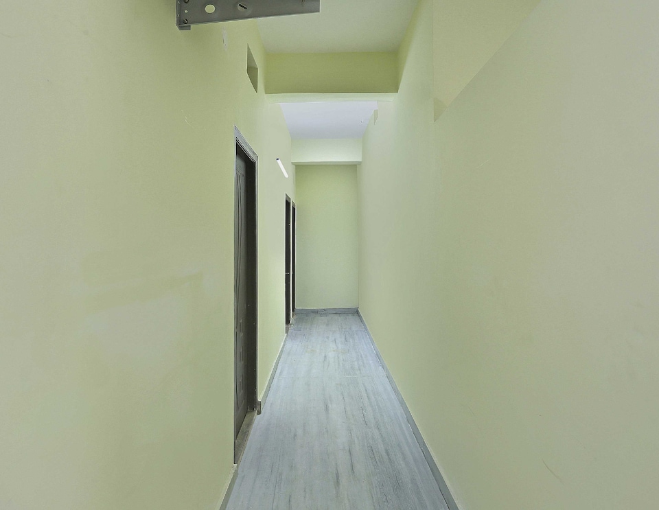 Hotel O Sruan Inn Kamineni Bus Stop, LB Nagar-Uppal, Hyderabad
