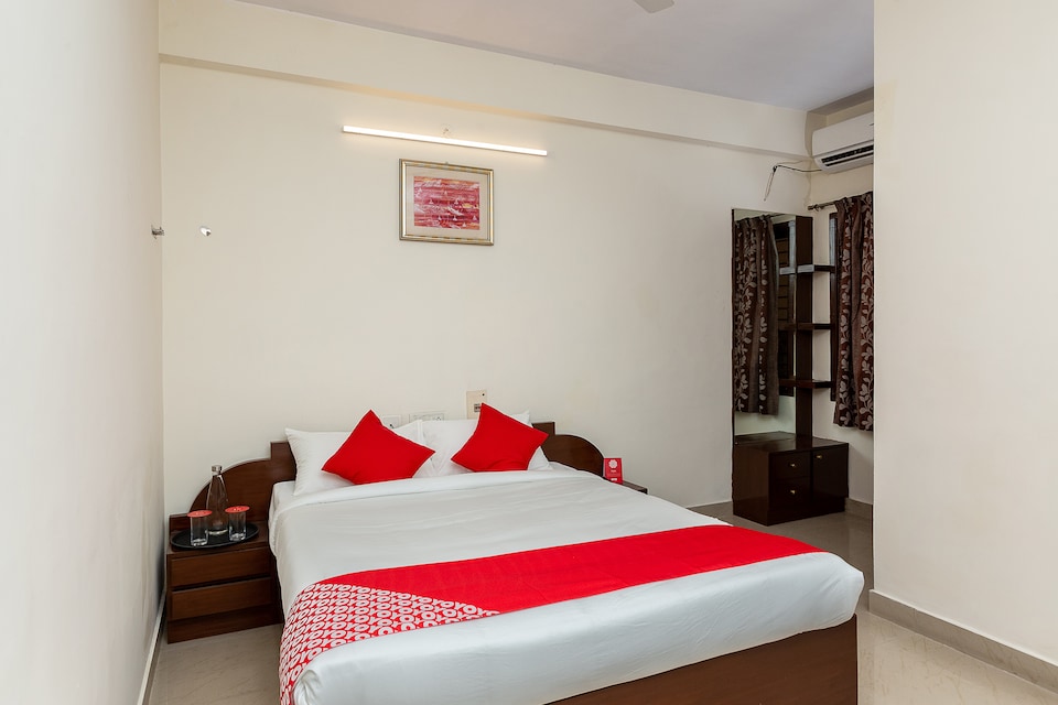 Flagship Anna Nagar Near Thirumangalam Metro Station, Anna Nagar Chennai, Chennai