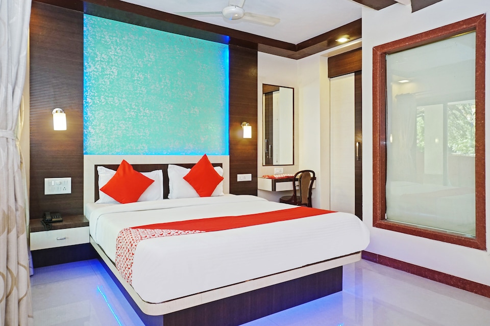 Capital O 30676 Hotel Shourya Grand Heaven, Mahabaleshwar, Mahabaleshwar