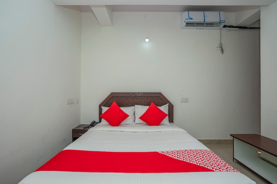 OYO 30686 G K Residency, Peenya Bangalore, Bangalore
