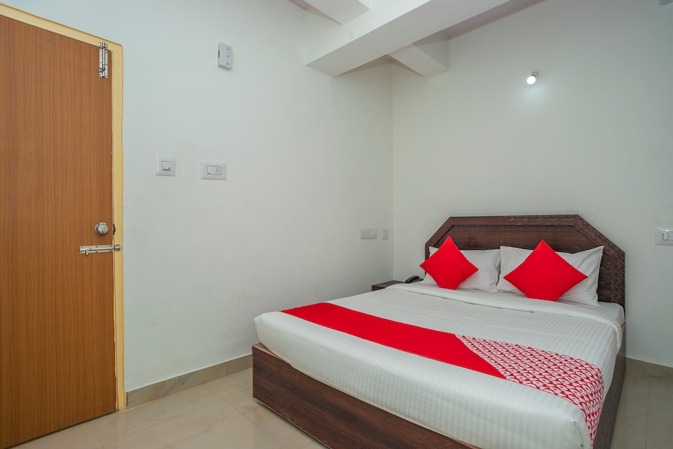 OYO 30686 G K Residency, Peenya Bangalore, Bangalore