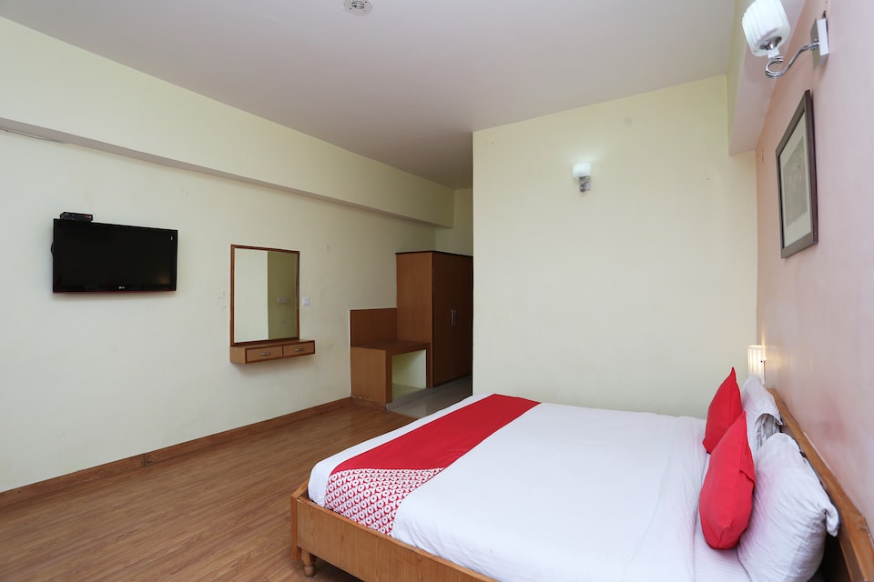 OYO 30708 United 21, Chail, Chail