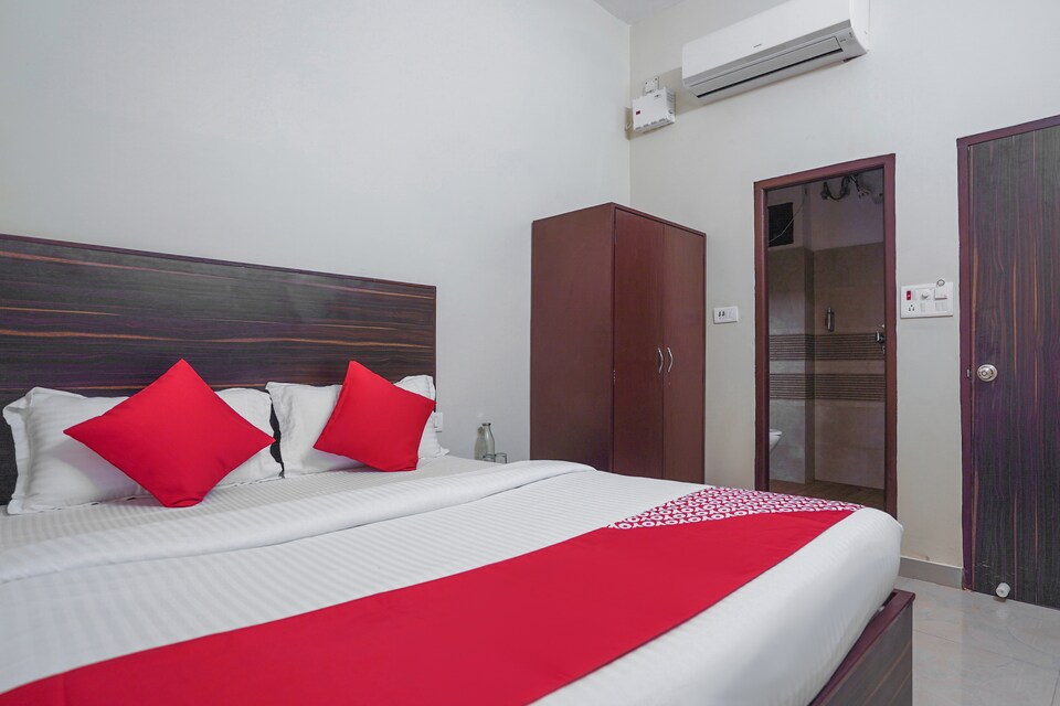 OYO Flagship 30709 Hotel Royal Pavilion Bhelupur, Sigra, Varanasi