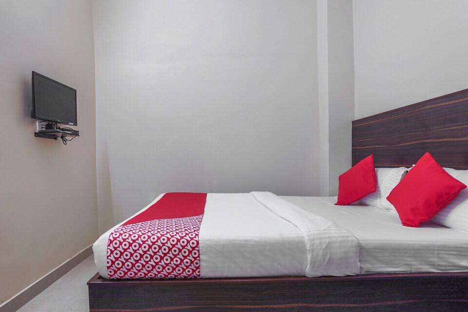 OYO Flagship 30709 Hotel Royal Pavilion Bhelupur, Sigra, Varanasi