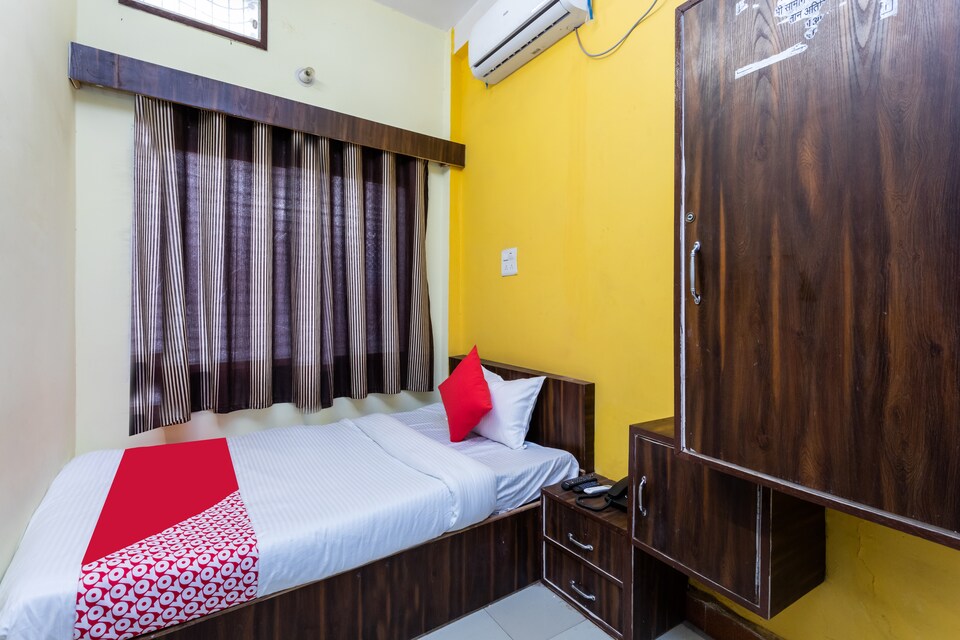 OYO 30722 Shree Rudrika Guest House, Mahakal Temple 1, Ujjain