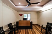 OYO Flagship 30727 Rushikonda Saver