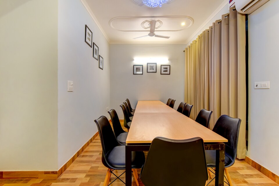 Live as NOD1052, Noida Stadium, Noida