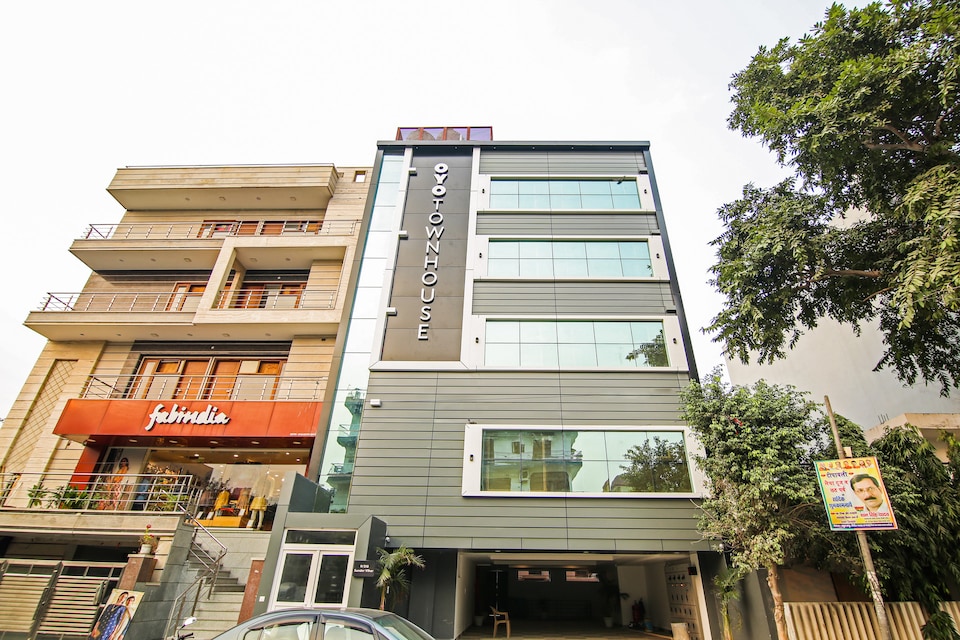 OYO Townhouse 245 Sunder Vihar, Paschim Vihar Delhi, Delhi