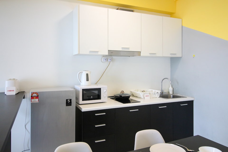 OYO Home 839 Homey 1BR Scott Garden, Old Klang Road, Seputeh