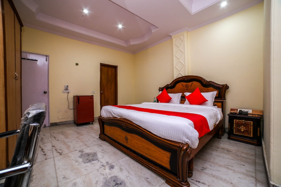 OYO 30855 Hotel Royal Residency, Karol Bagh Delhi, Delhi