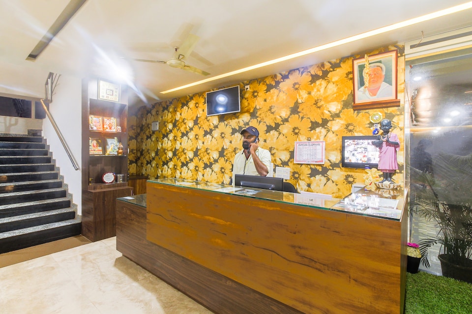 OYO 30856 Ashirwad Comforts, Chikmagalur, Chikmagalur