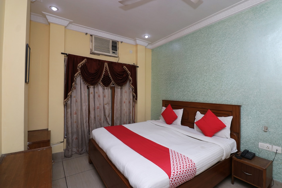 Collection O 30858 Hotel SP ROOMS, Charbagh Lucknow, Lucknow
