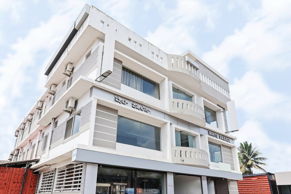 OYO 30876 White Palace Tourist Home, Madikeri, Coorg