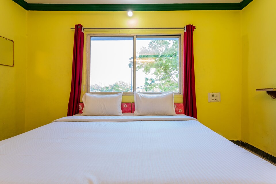 SPOT ON 30887 Hotel Aishwarya Mahal, Mahakal Temple 1, Ujjain