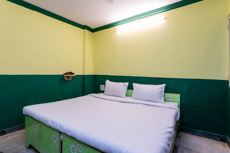 SPOT ON 30887 Hotel Aishwarya Mahal, Mahakal Temple 1, Ujjain