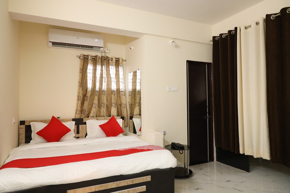 OYO 30905 UK Villa, Nagpur Airport, Nagpur