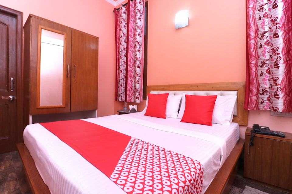 OYO 30909 hotel silver oak, Ropar, Ropar