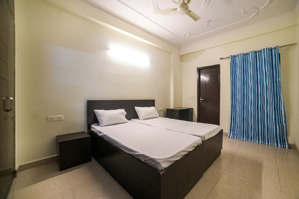 OYO LIFE NOD534 Sector 72, Noida City, Noida