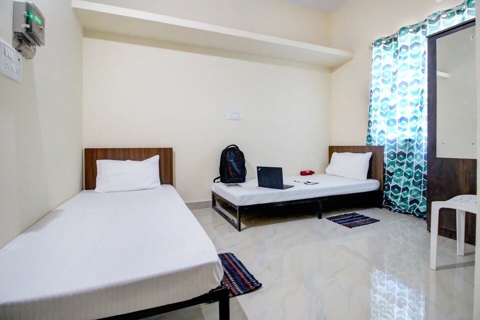 OYO LIFE BLR1362 Nr BTM Layout, Bannergatta Road Bangalore, Bangalore