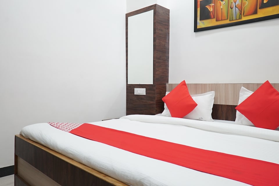 OYO 30952 Hotel Om Sai Leela, Central Bus Stand, Aurangabad