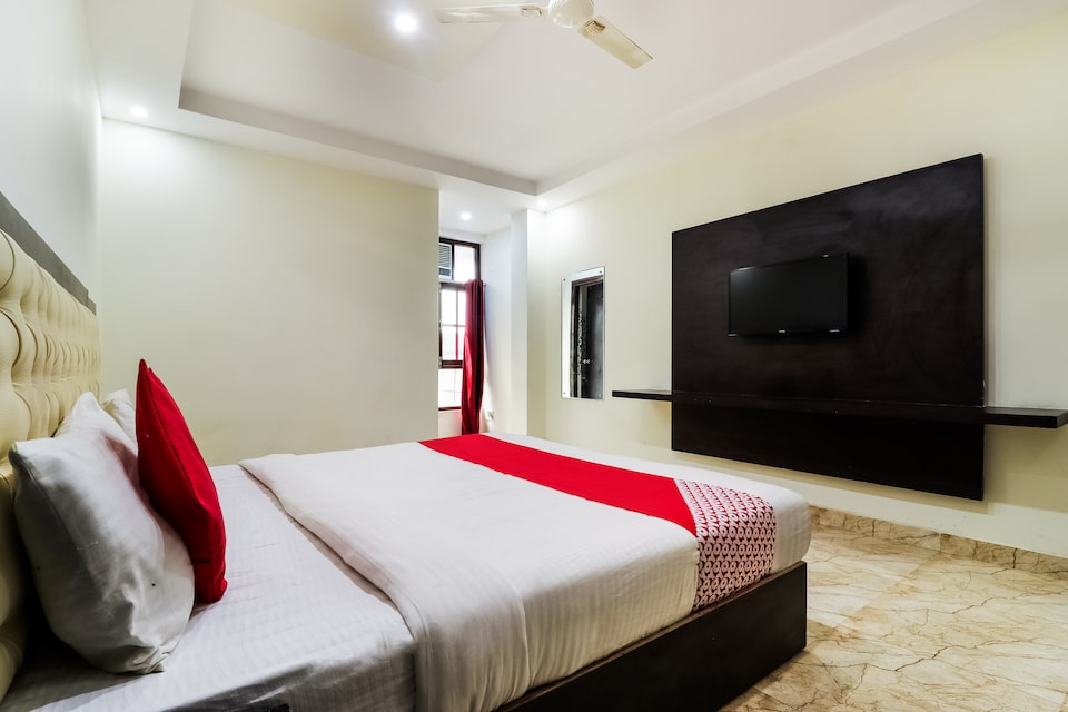 OYO 30962 The Pacific Green, New High Court Lucknow, Lucknow