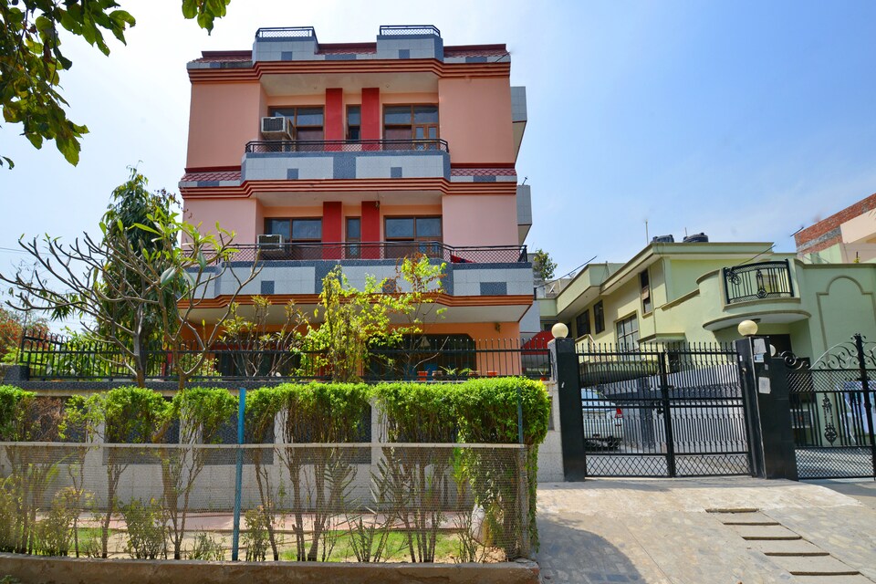 OYO LIFE NOD537 Sector 56, Noida City, Noida