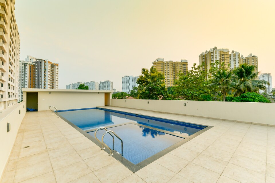 OYO Home 30986 Lavish Scarlett 1BHK Near Carnival Info Park, Kakkanad Kochi, कोच्चि