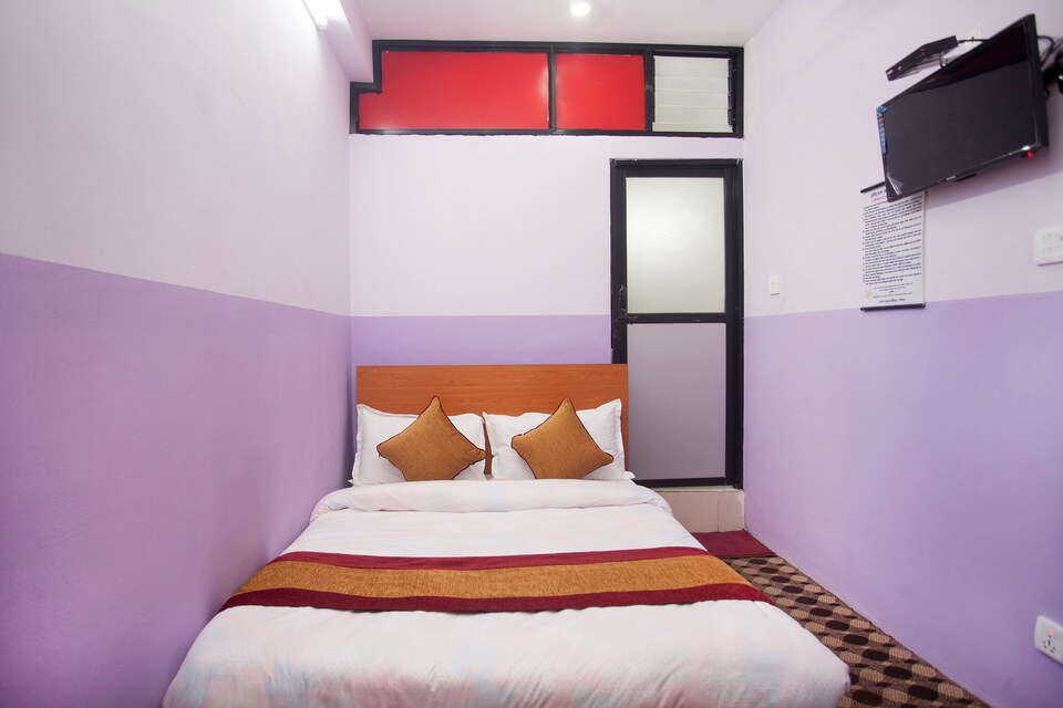 OYO 341 Hotel Kusum Kohinoore, Maharajgunj, Kathmandu