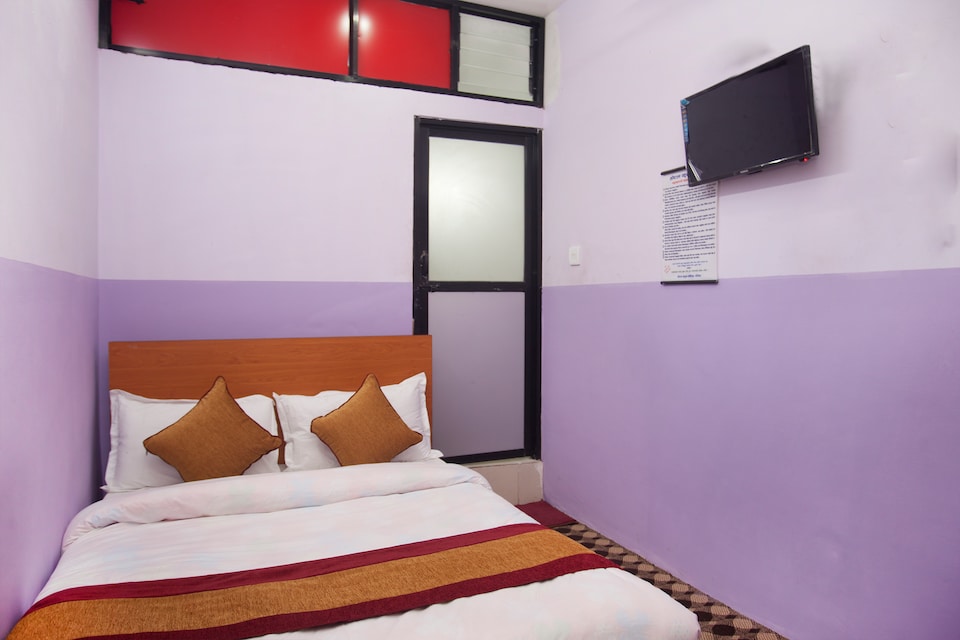 OYO 341 Hotel Kusum Kohinoore, Maharajgunj, Kathmandu