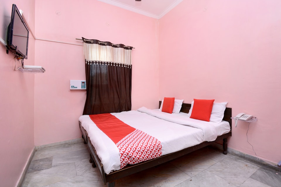 OYO 31000 Rk 2, Golden Temple Road Amritsar, Amritsar