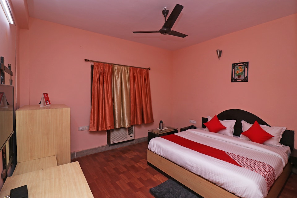 OYO 31010 Konark Regency, Jharsuguda, Jharsuguda