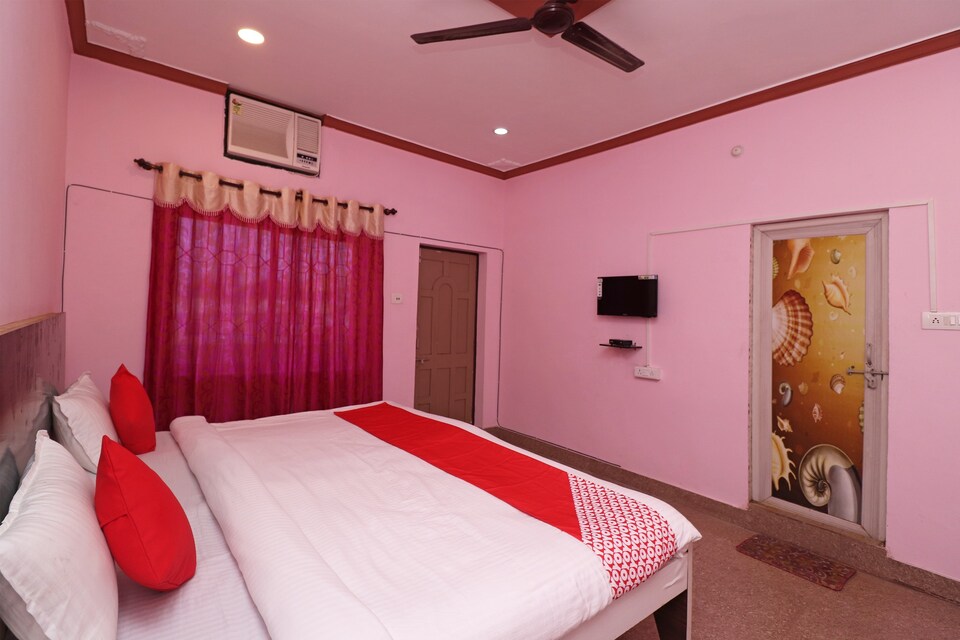 OYO 31112 Hotel Abhinandan Palace, Tatibandh Road, Raipur