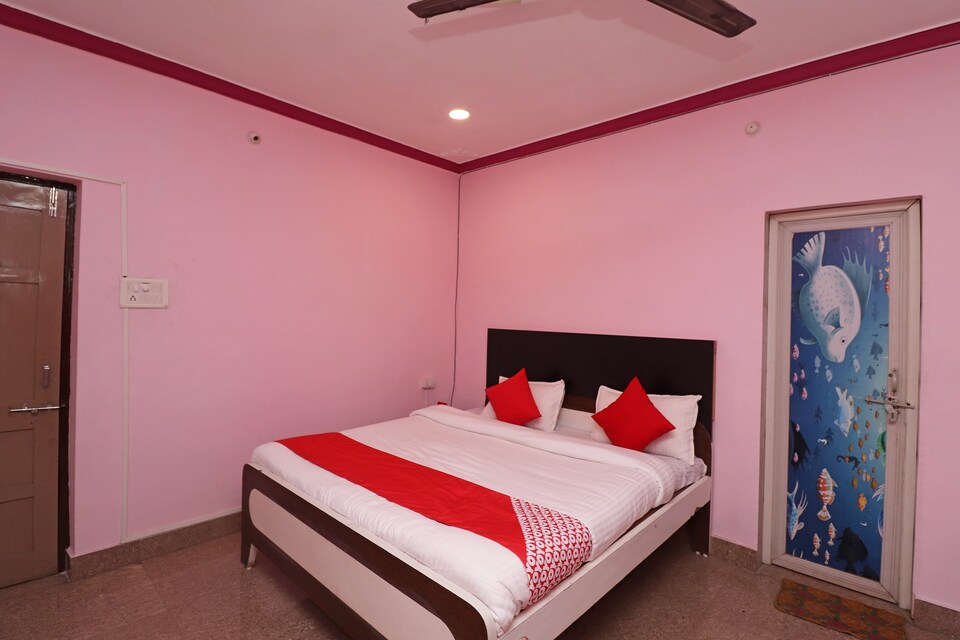 OYO 31112 Hotel Abhinandan Palace, Tatibandh Road, Raipur