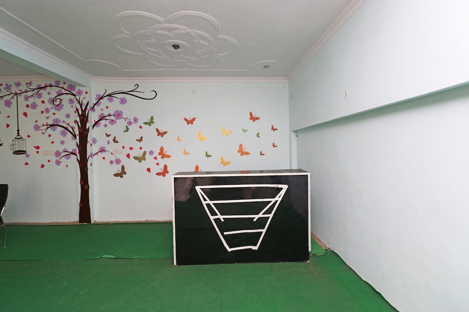 SPOT ON Hotel Prayag Raj, Naini, Prayagraj