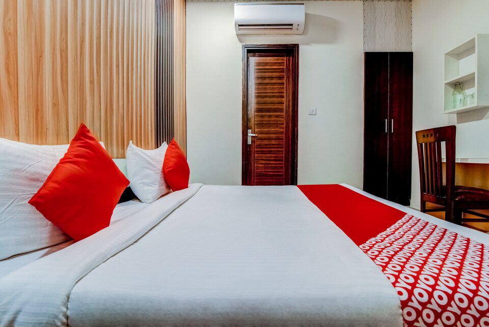 OYO Flagship 31025 Royal Residency Bata Chowk, Faridabad, Faridabad