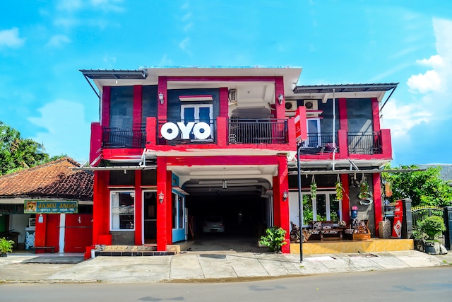 Hotel O near Pantai Pangandaran formerly MS Hotel Pangandaran