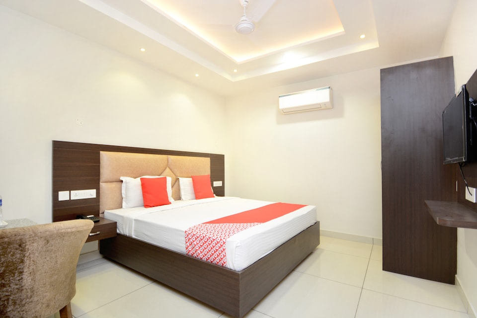 Prop Live in New code - ZKR026, Zirakpur, Zirakpur