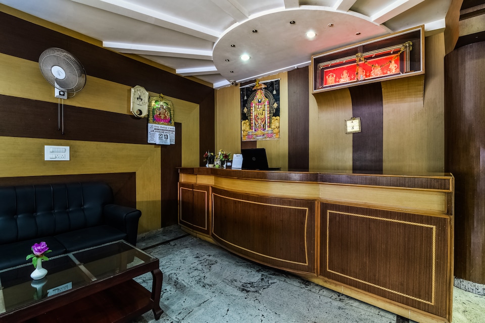 OYO 33010 Hotel Mmr Towers, Chittoor city, Chittoor