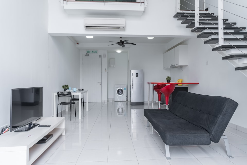 OYO Home 875 Cosy 1BR Scott Garden, Old Klang Road, Seputeh