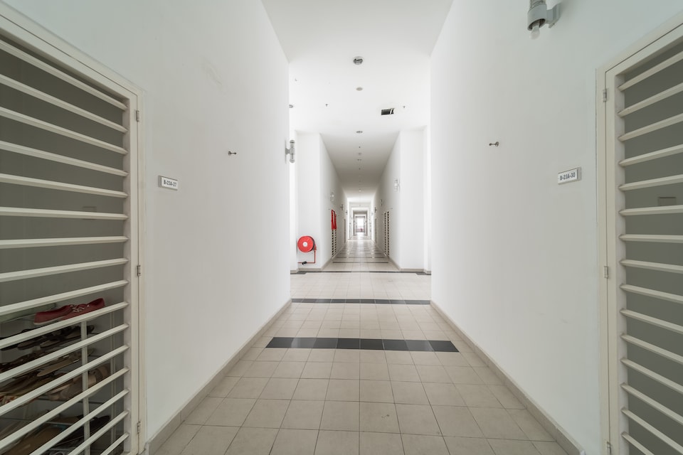 OYO Home 875 Cosy 1BR Scott Garden, Old Klang Road, Seputeh