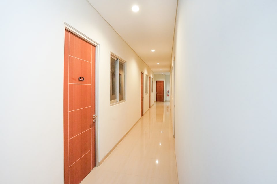 Capital O 614 Graha 8 Syariah, Surabaya, Surabaya