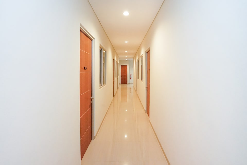 Capital O 614 Graha 8 Syariah, Surabaya, Surabaya